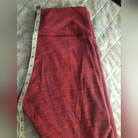LULULEMON legging -Lululemon size 6 - Picture 6 of 8